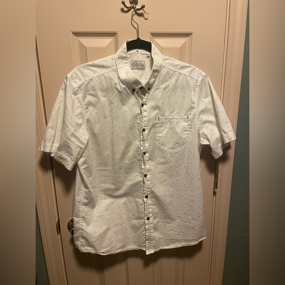 7 Diamonds Vintage Short Sleeve Button-up